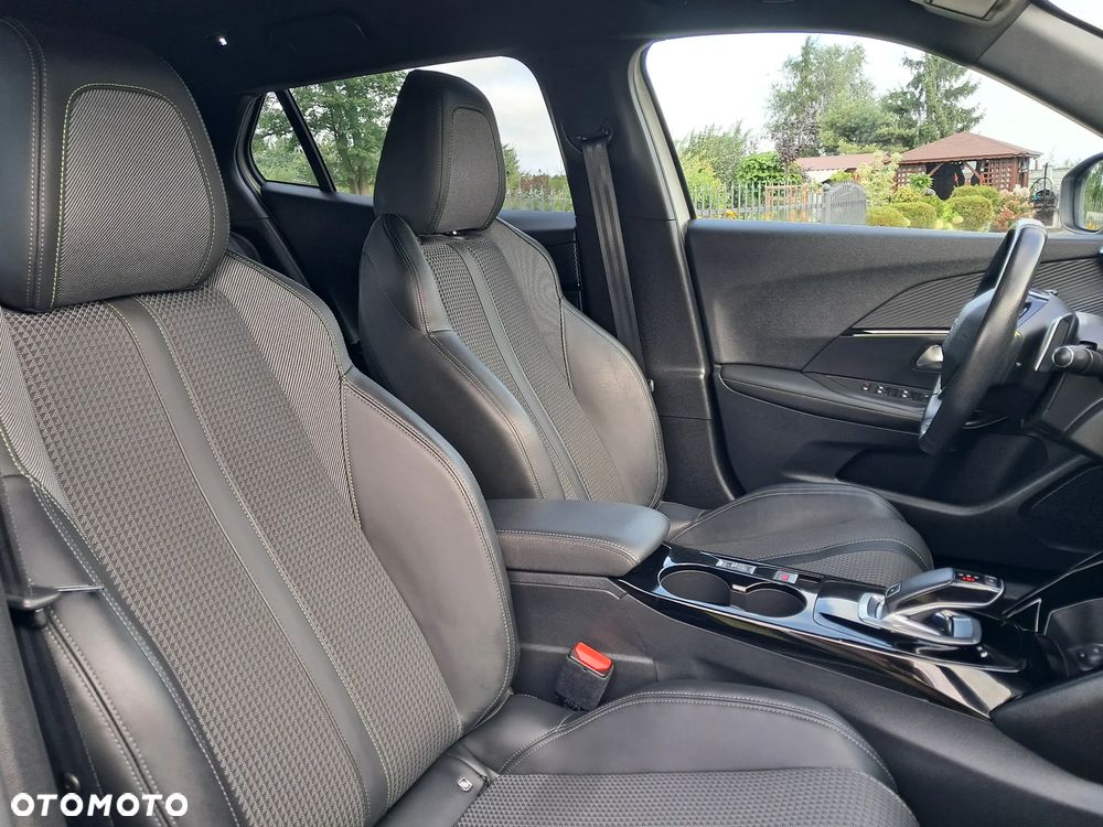 Peugeot 2008 1.2 PureTech GT S&S EAT8 - 10
