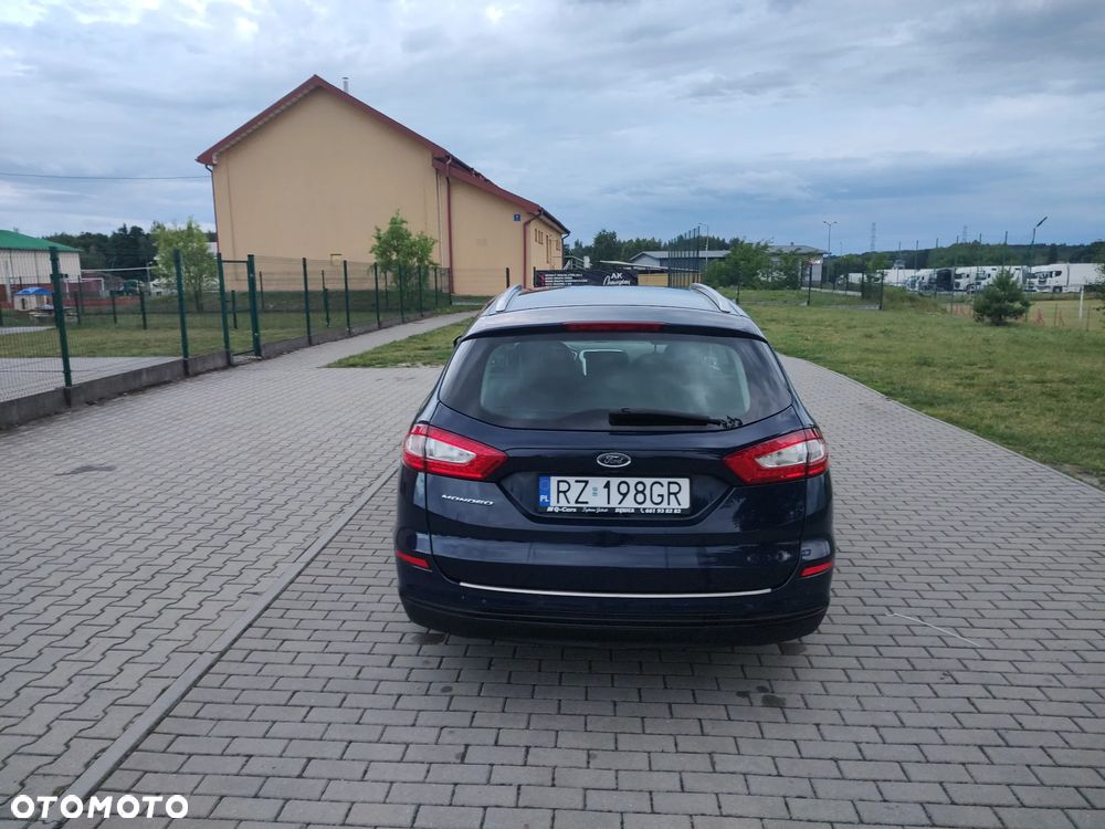Ford Mondeo 2.0 TDCi STart-Stopp Trend - 32
