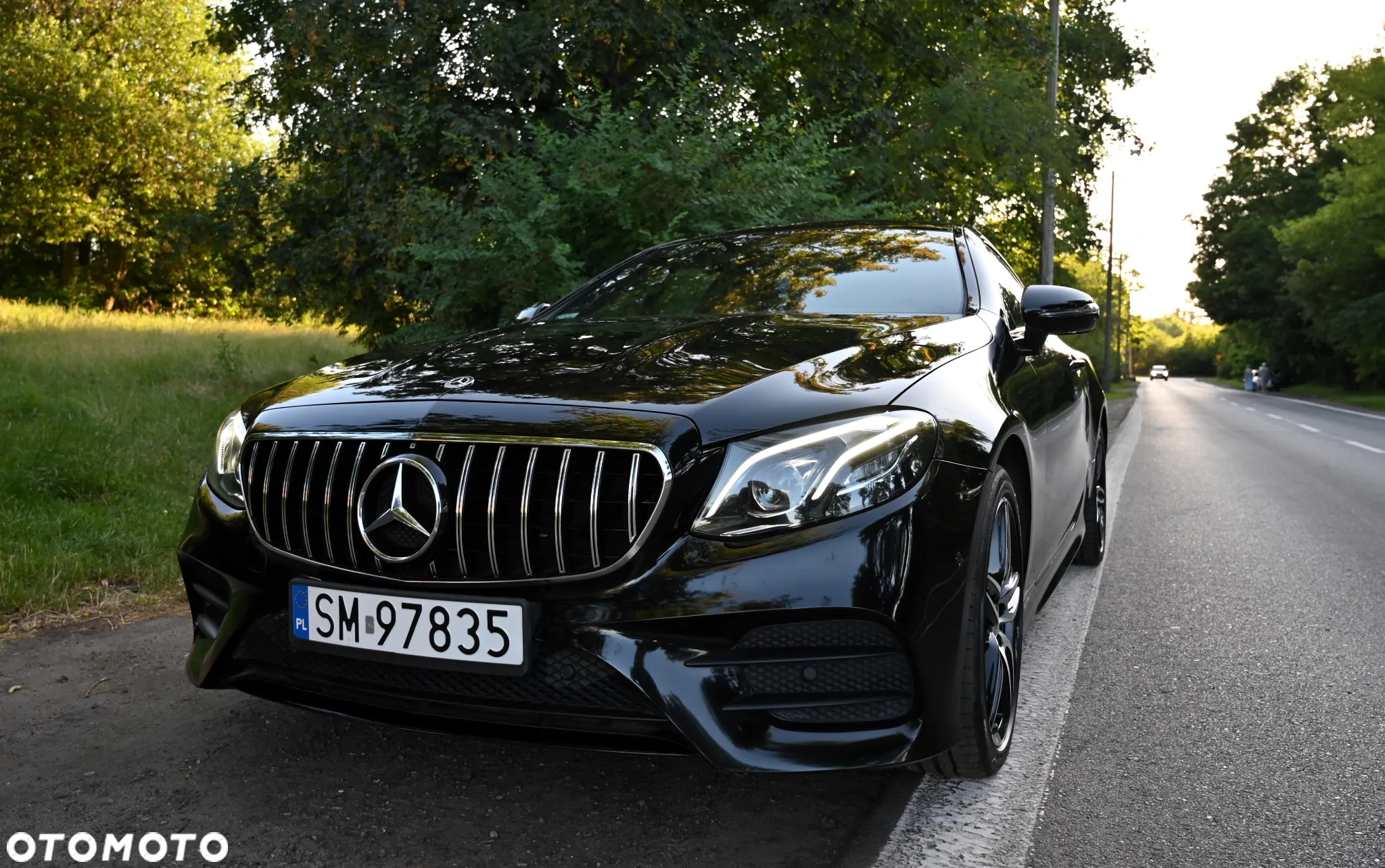 Mercedes-Benz Klasa E 220 d Coupe 4-Matic 9G-TRONIC - 5