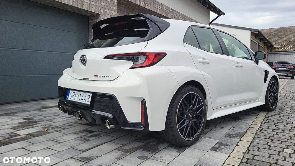 Toyota Corolla - 8