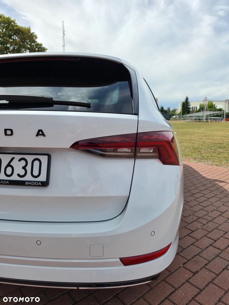 Skoda Octavia 2.0 TSI 4x4 Sportline DSG - 7