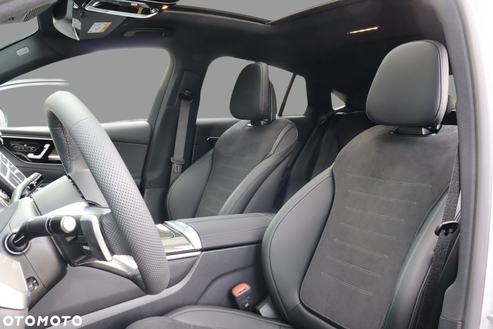 Mercedes-Benz GLC - 9