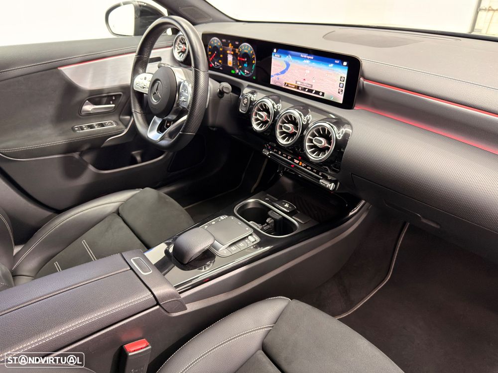 Mercedes-Benz CLA 250 e Shooting Brake AMG Line - 16