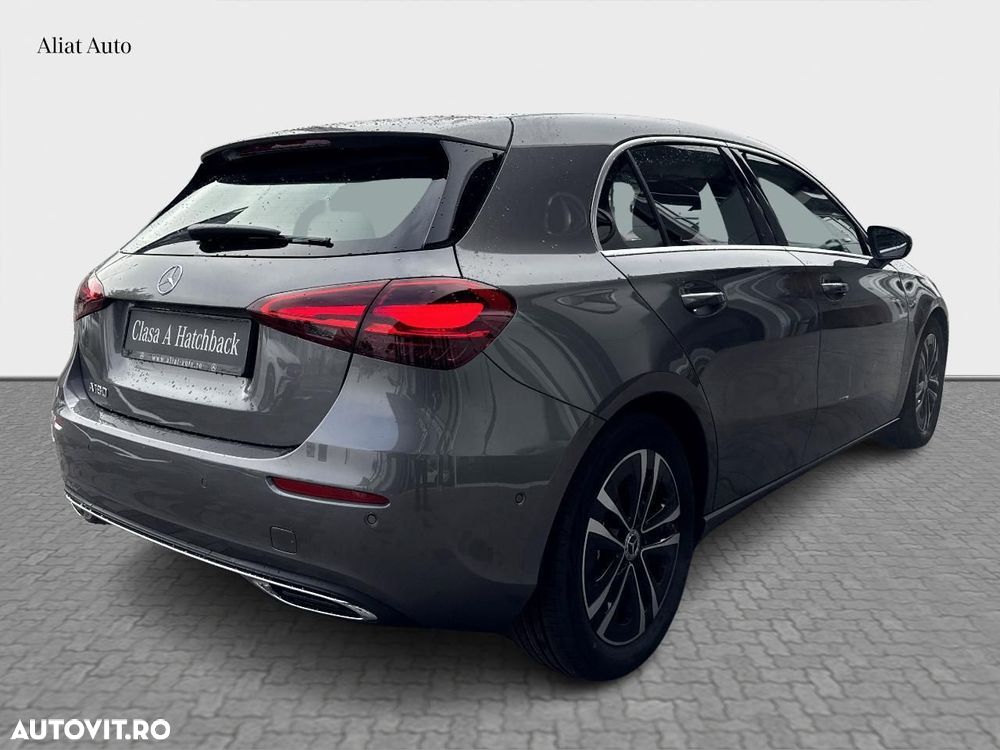 Mercedes-Benz A 180 MHEV 7G-DCT - 4