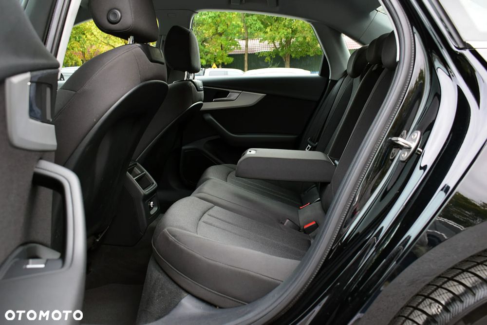 Audi A4 - 6