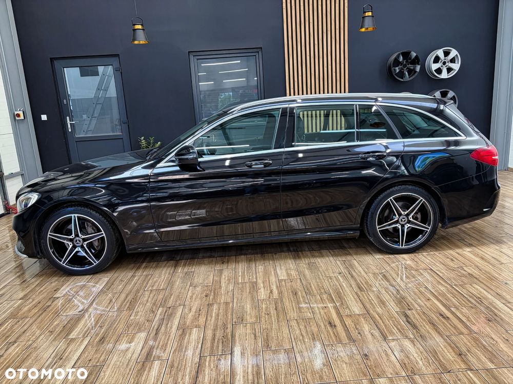 Mercedes-Benz Klasa C 200 9G-TRONIC AMG Line - 11