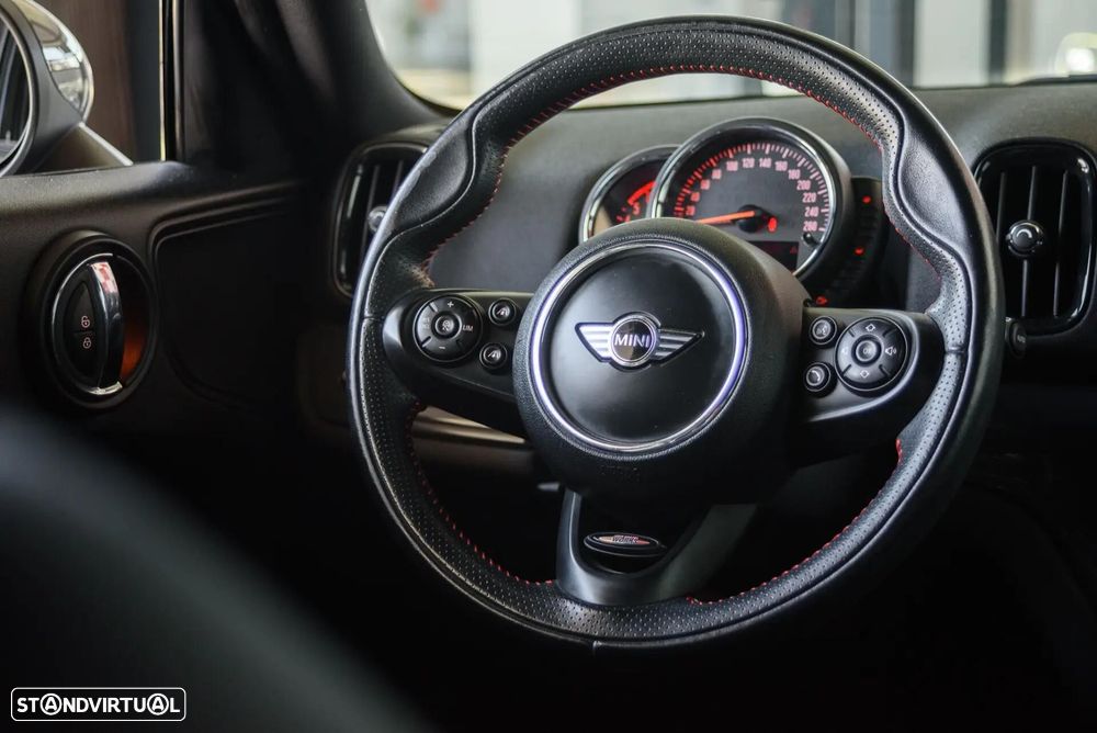 MINI Countryman Cooper D John Cooper Works - 45