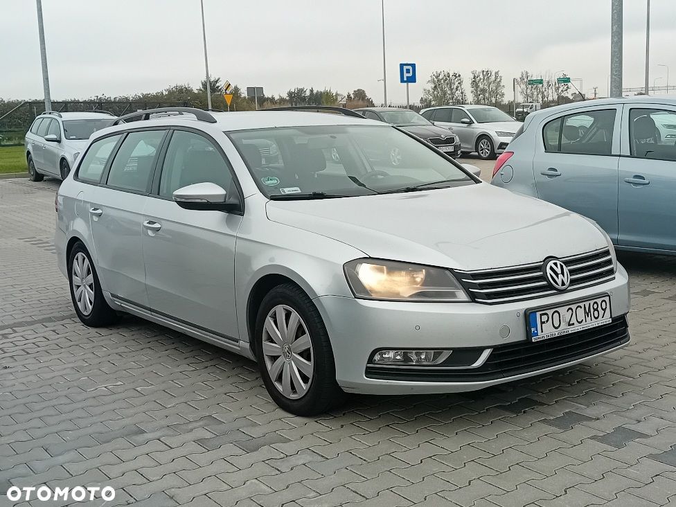 Volkswagen Passat 2.0 TDI DPF Trendline DSG - 3