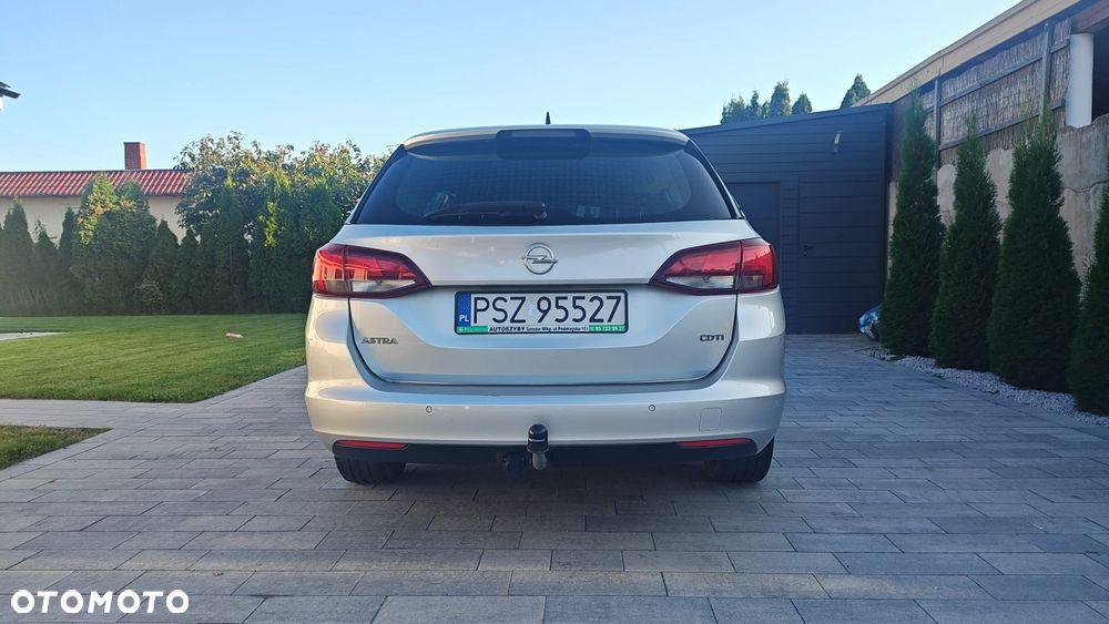 Opel Astra 2017 photo 3