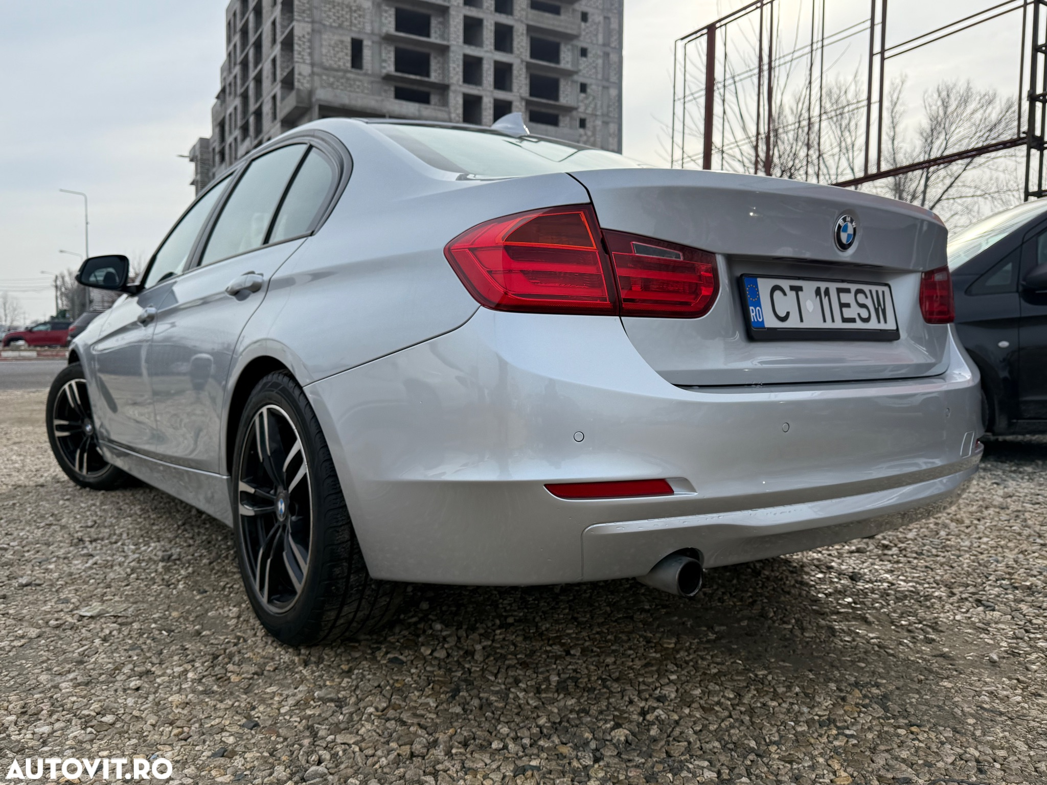 BMW Seria 3 318d Blue Performance - 26