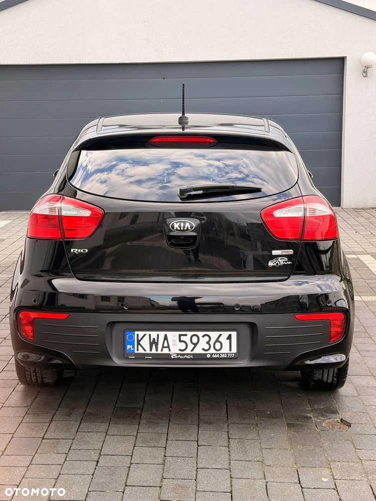 Kia Rio - 2