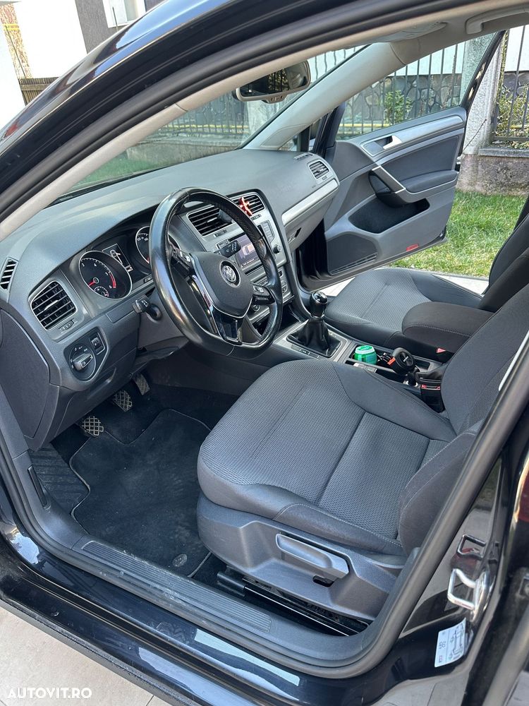 Volkswagen Golf Sportsvan - 19