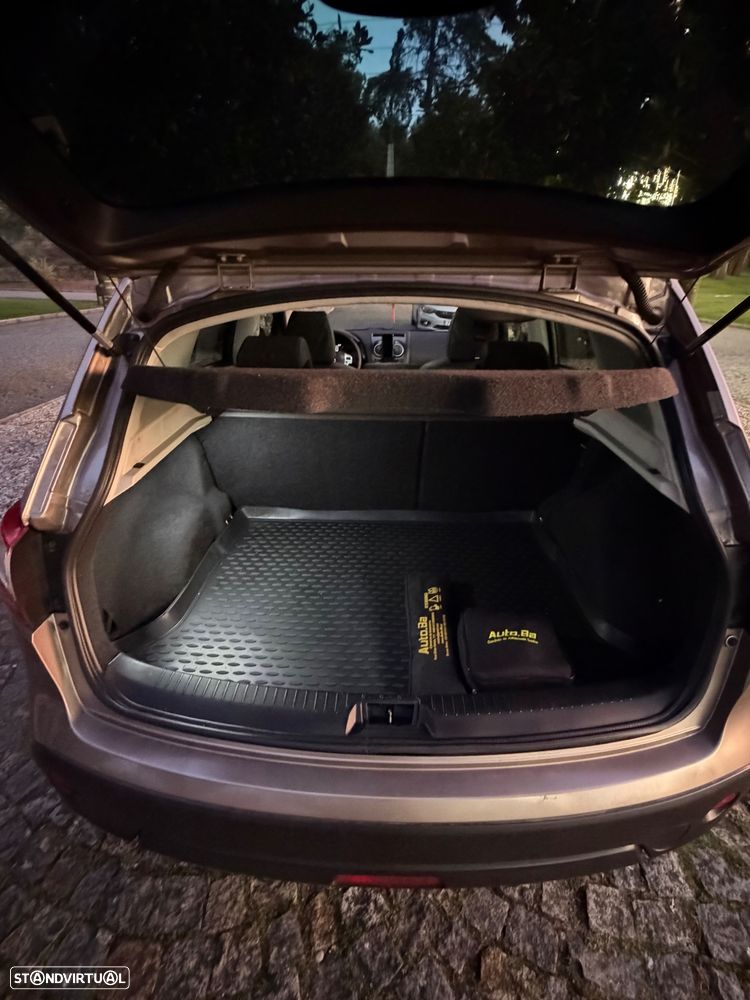 Nissan Qashqai - 13