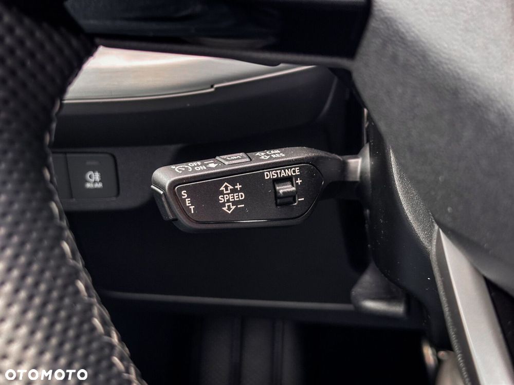 Audi Q4 e-tron - 28