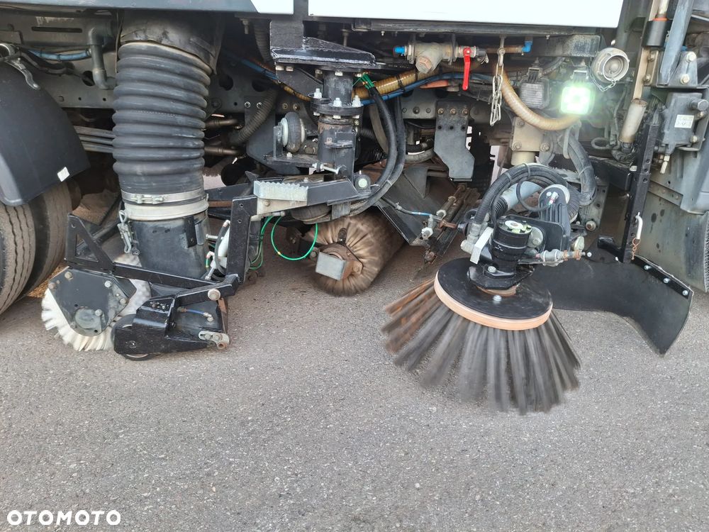 Mercedes-Benz Atego 1021 Zamiatarka Schmidt SK500 Napęd Hydrostatyczny Listwa Wysokiego Ciśnienia Karcher Szczotki Lewa Oraz Prawa Strona 3600 Mth Zamiatarka Uliczna - 30