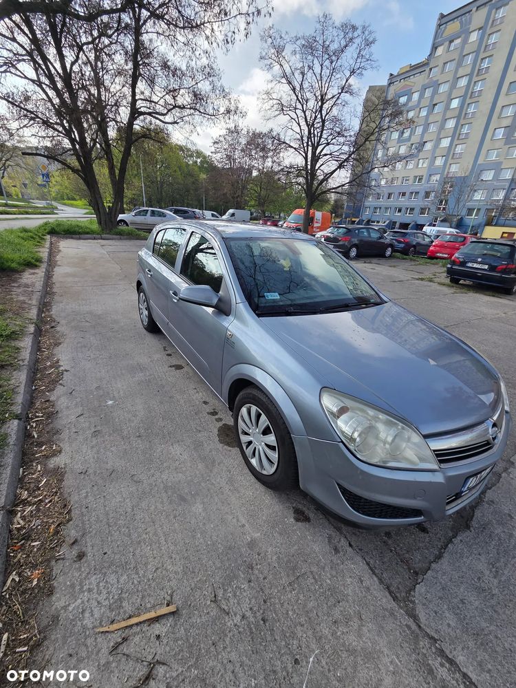 Opel Astra 1.6 Enjoy - 20