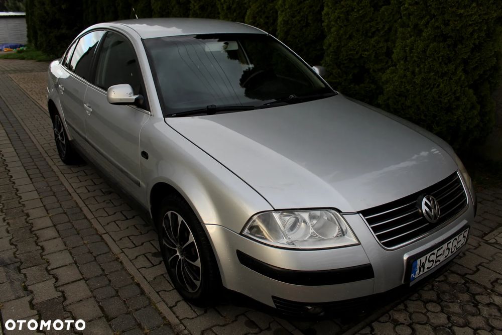 Volkswagen Passat 2.0 Exclusive - 1