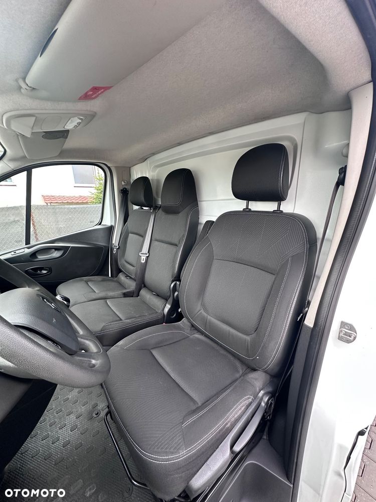 Renault Trafic - 13