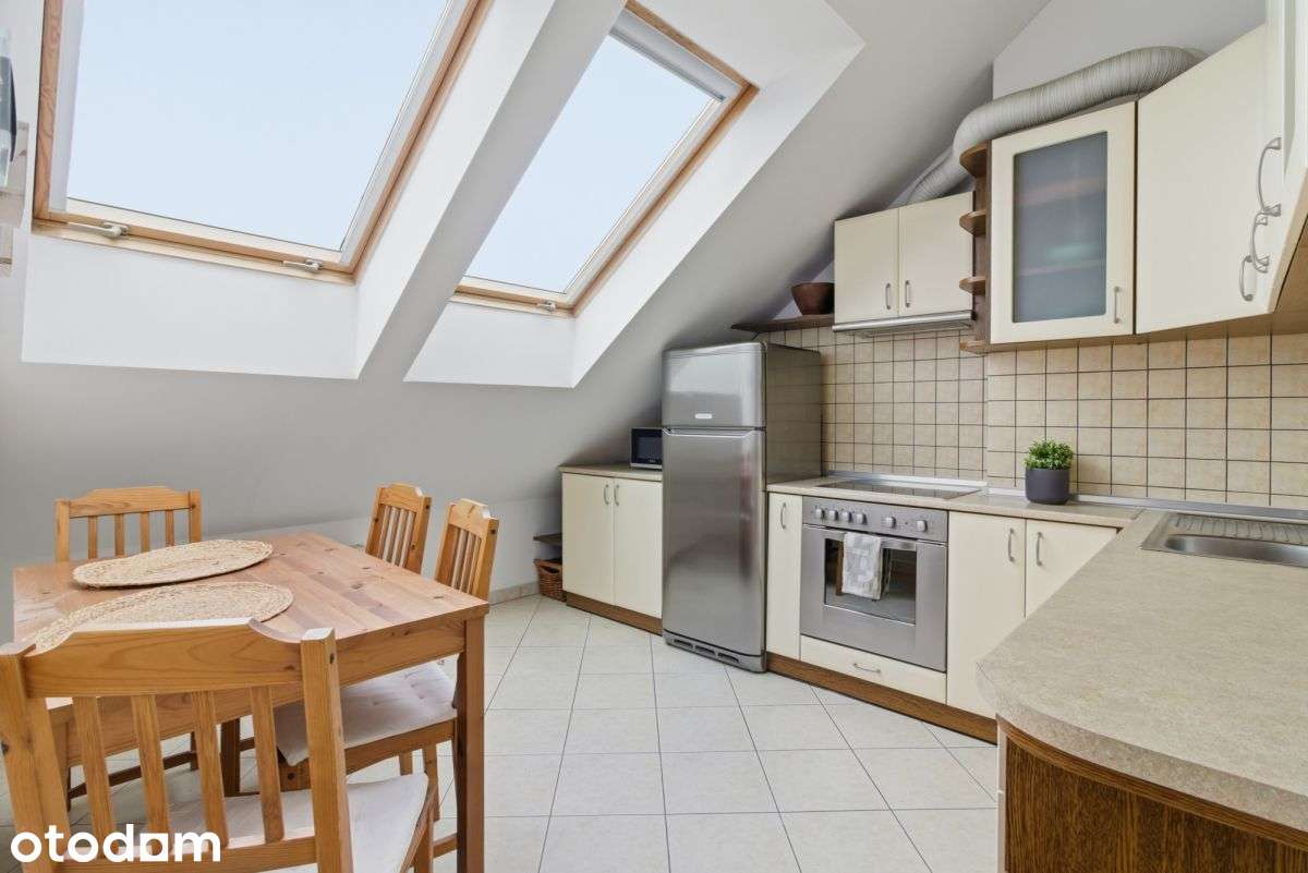 2 osobne pokoje+antresola i balkon