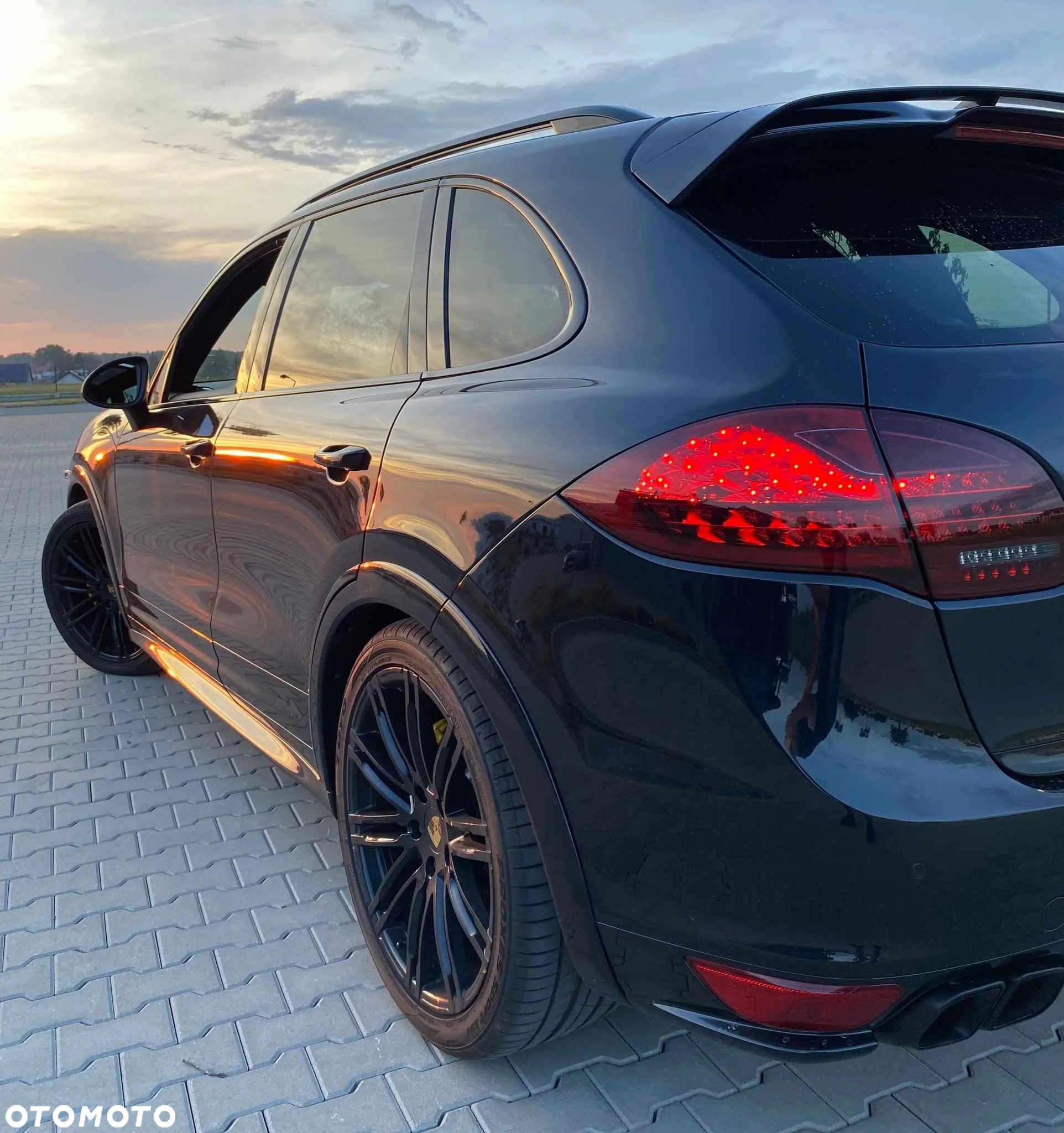 Porsche Cayenne Diesel Platinum Edition - 19