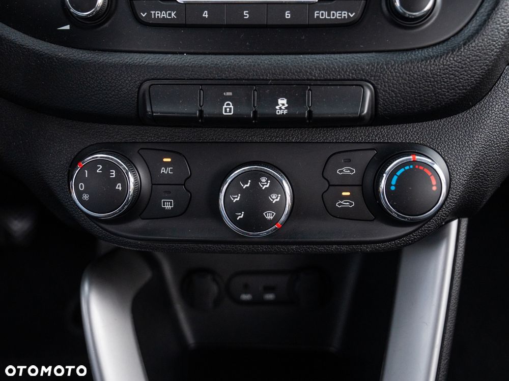 Kia Ceed 1.6 GDI Spirit - 37