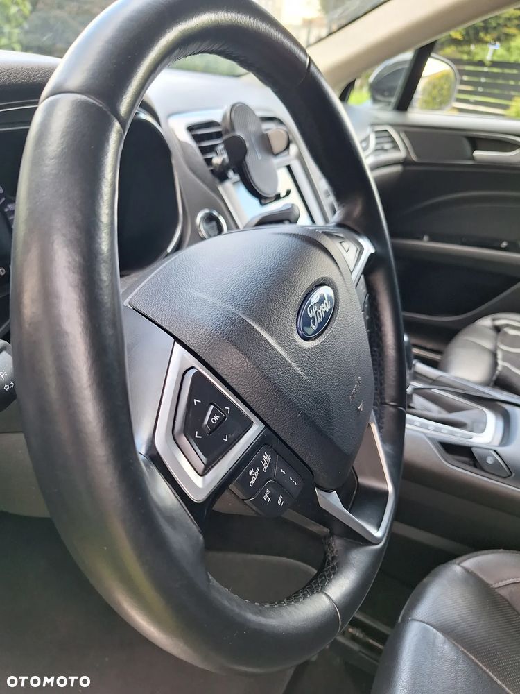 Ford Mondeo 2.0 Hybrid Titanium - 13