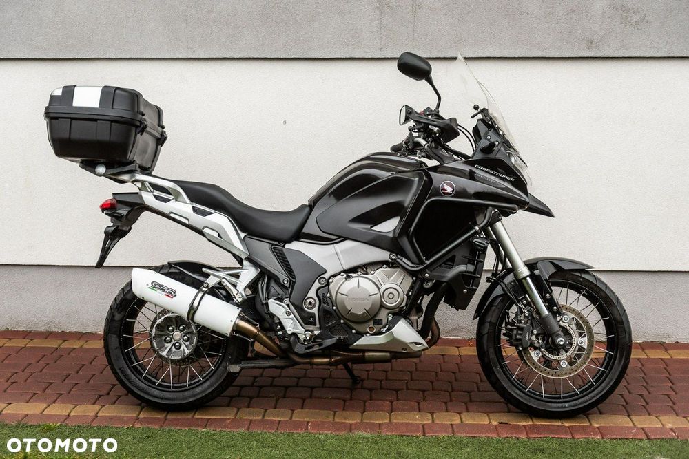 Honda VFR - 2
