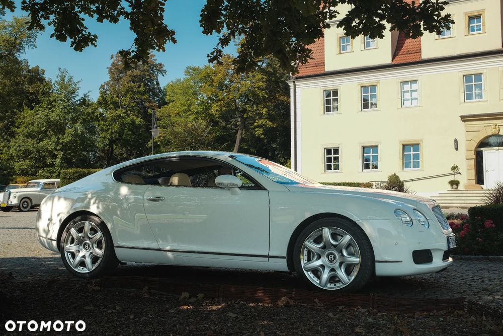 Bentley Continental GT Standard - 4