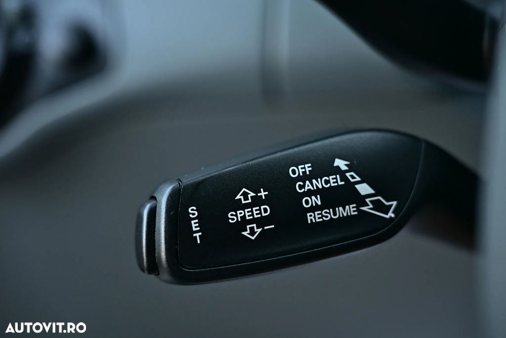 Audi A4 Limuzina 2.0 TDI DPF clean multitronic S line Sportpaket - 13
