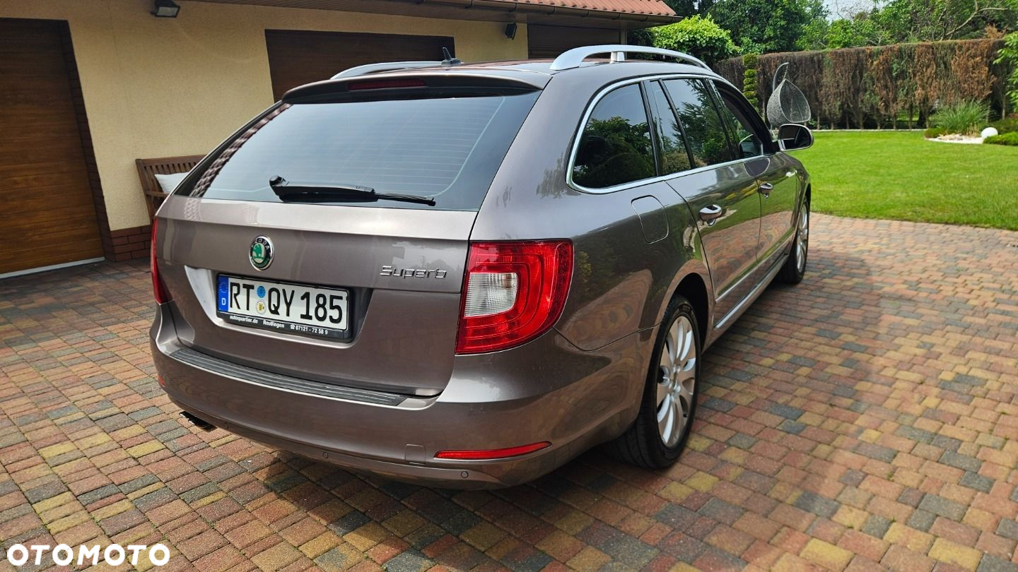 Skoda Superb Combi 1.8 TSI DSG Exclusive - 8
