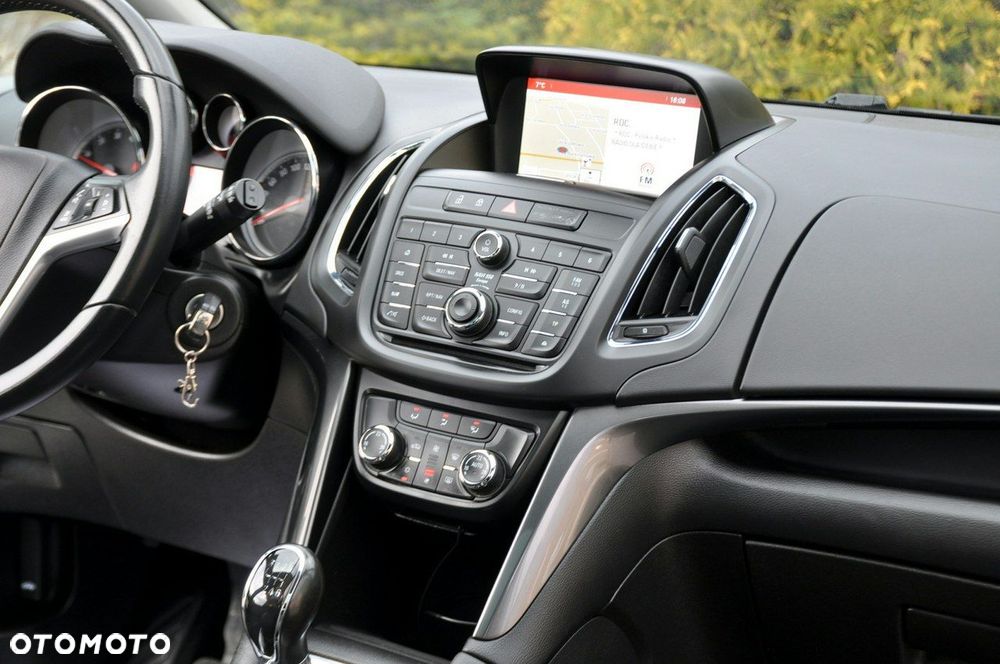 Opel Zafira - 27