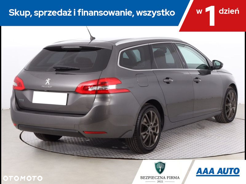 Peugeot 308 - 6