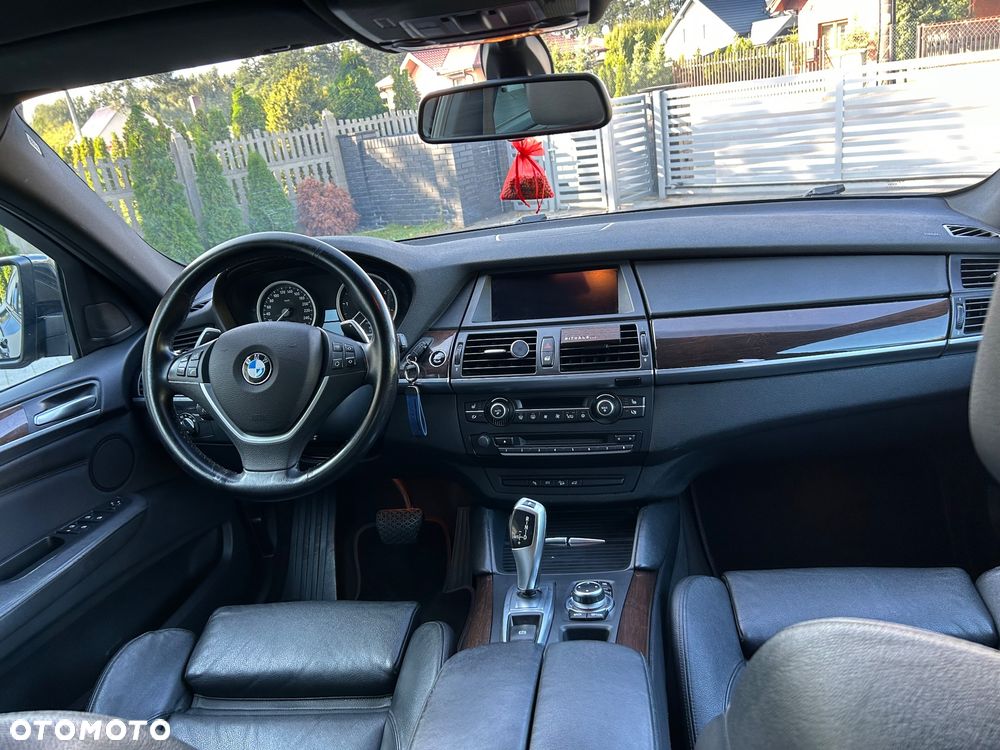 BMW X6 xDrive30d - 10