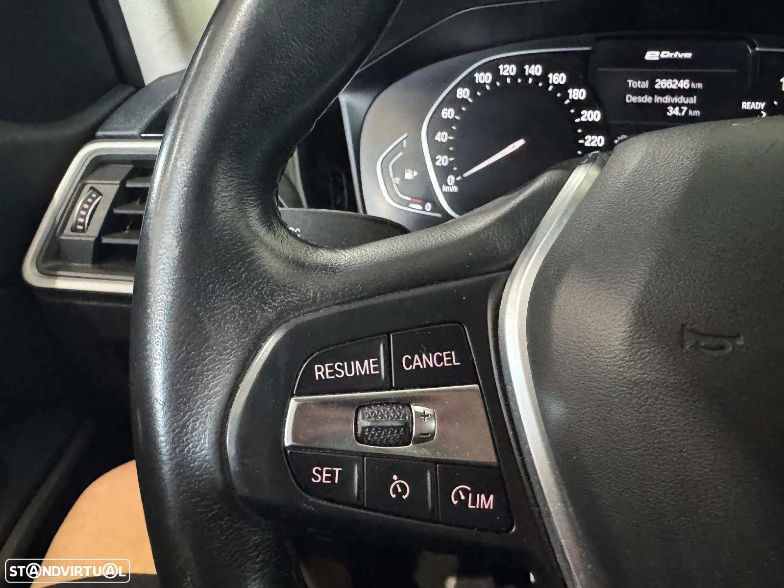 BMW 330 e Touring Pack M Auto - 41