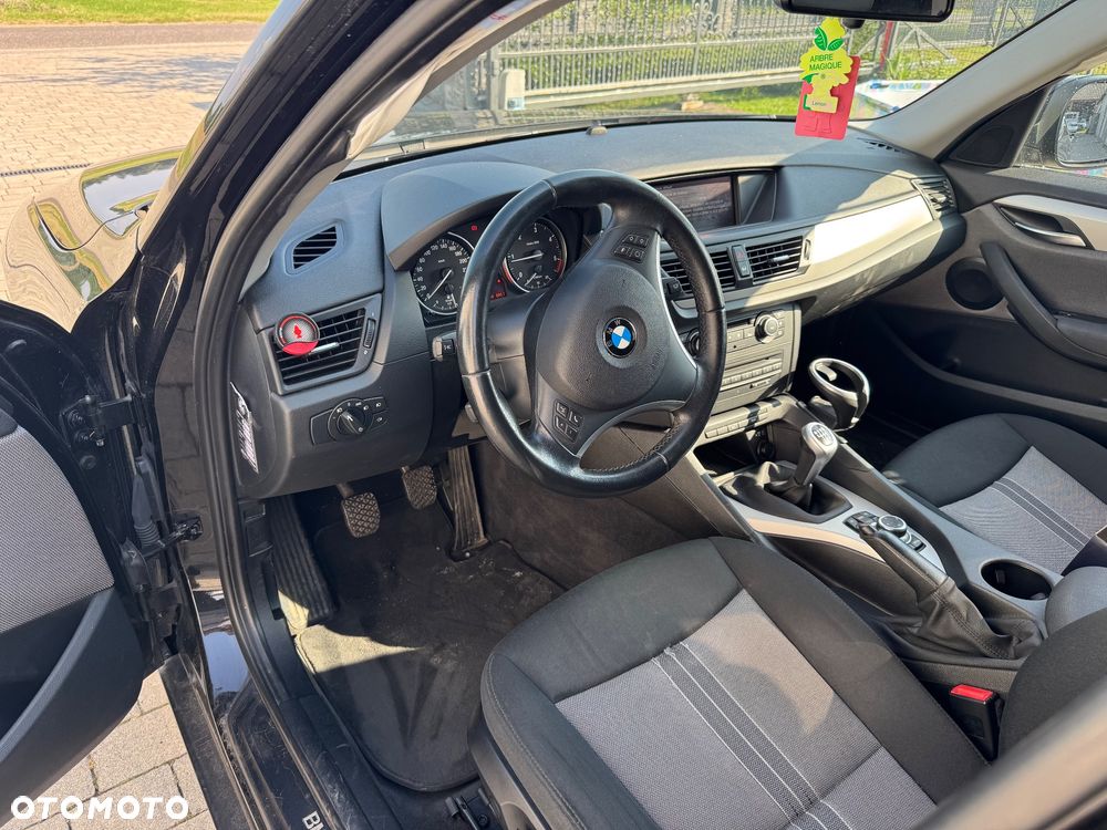 BMW X1 sDrive18d Sport Line - 8