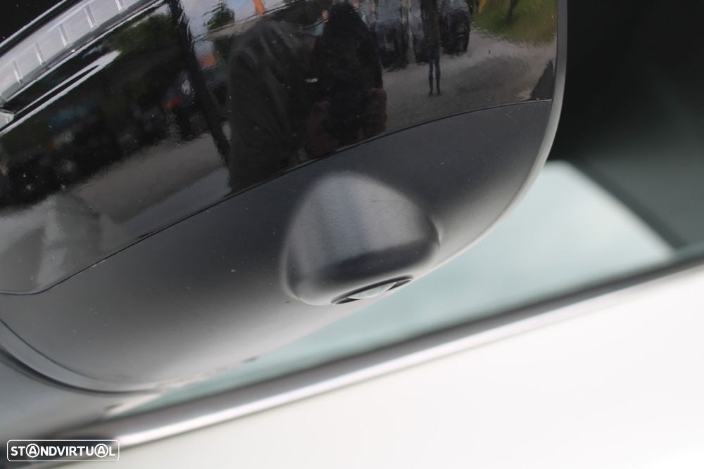 Nissan Qashqai 1.3 DIG-T N-Connecta - 28