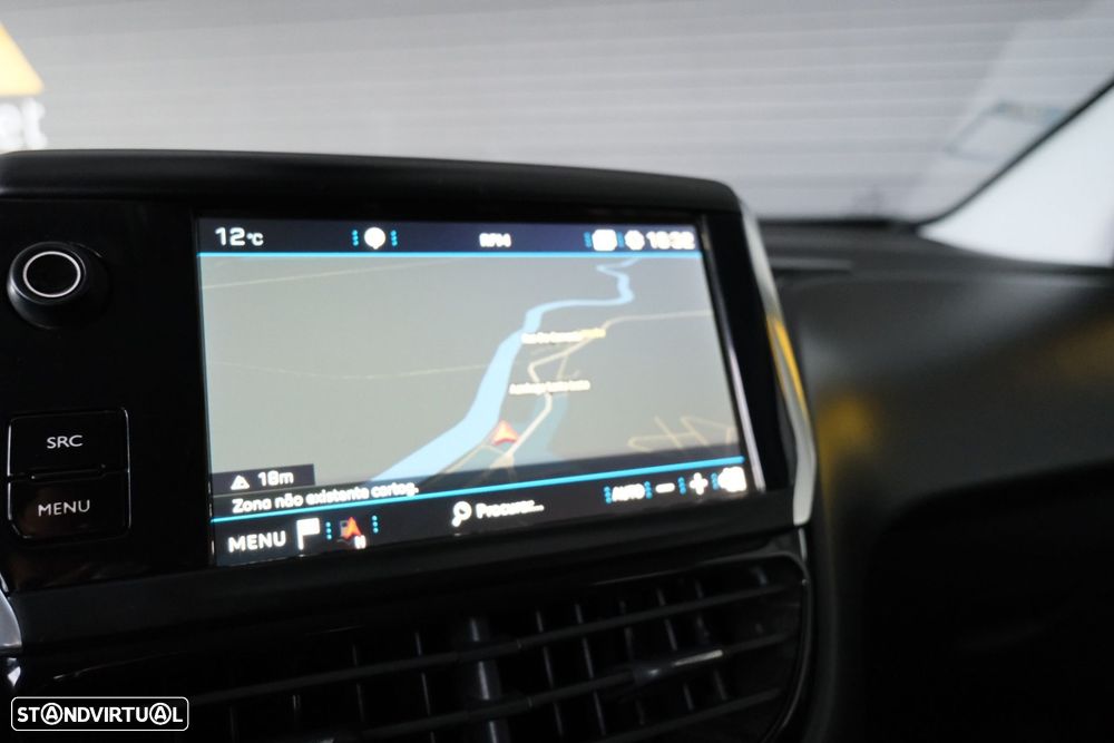 Peugeot 208 1.5 BlueHDi Signature - 19