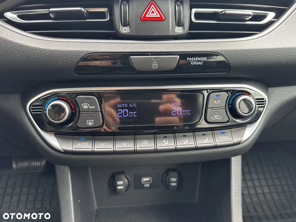 Hyundai i30 1.5 T-GDI 48V Smart DCT - 19