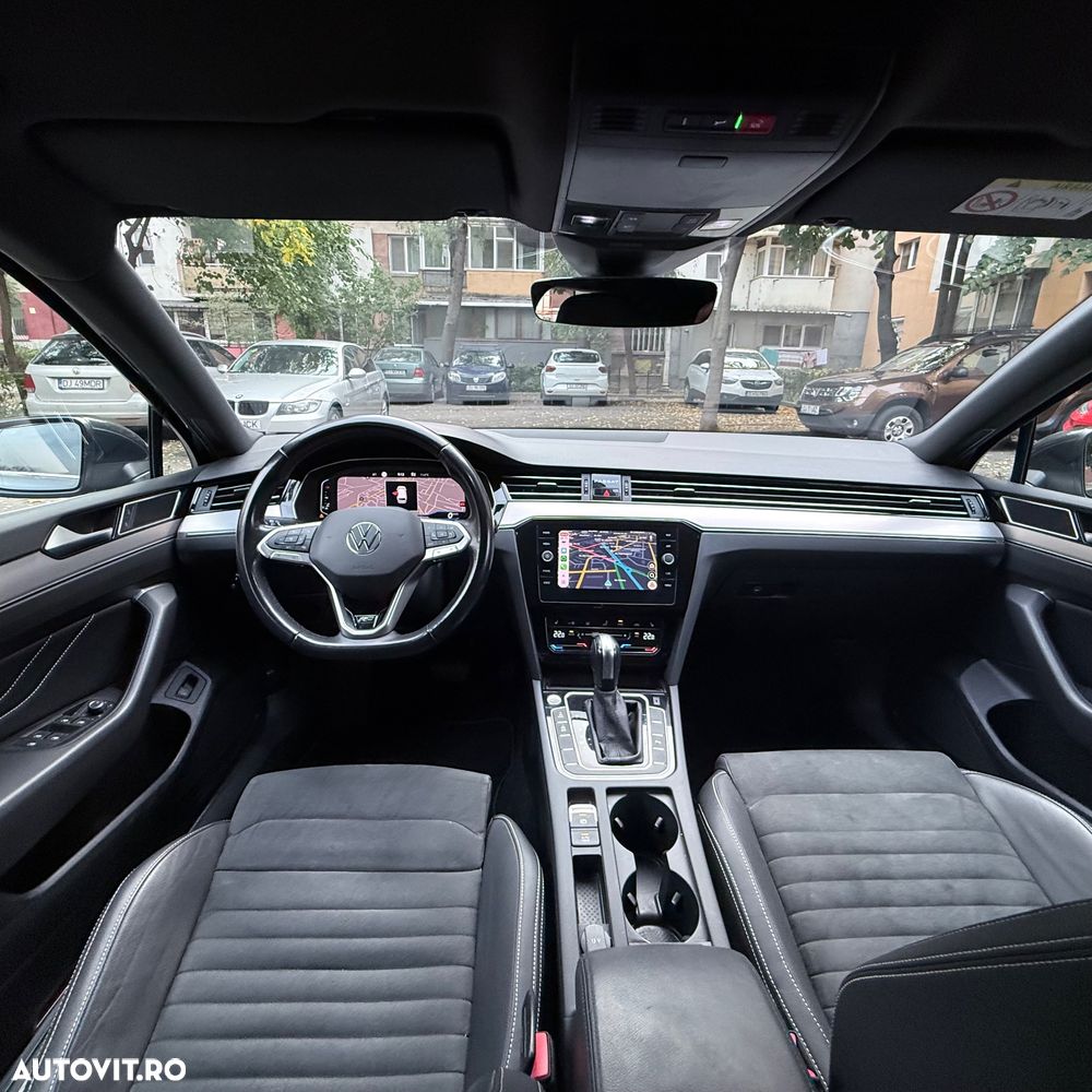 Volkswagen Passat 2.0 TDI DSG 4Mot Highline - 12