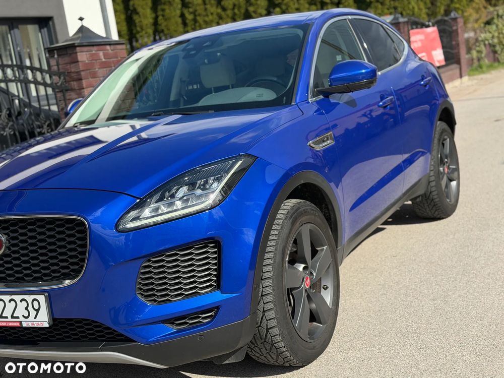 Jaguar E-Pace 2.0 i4P AWD SE - 38