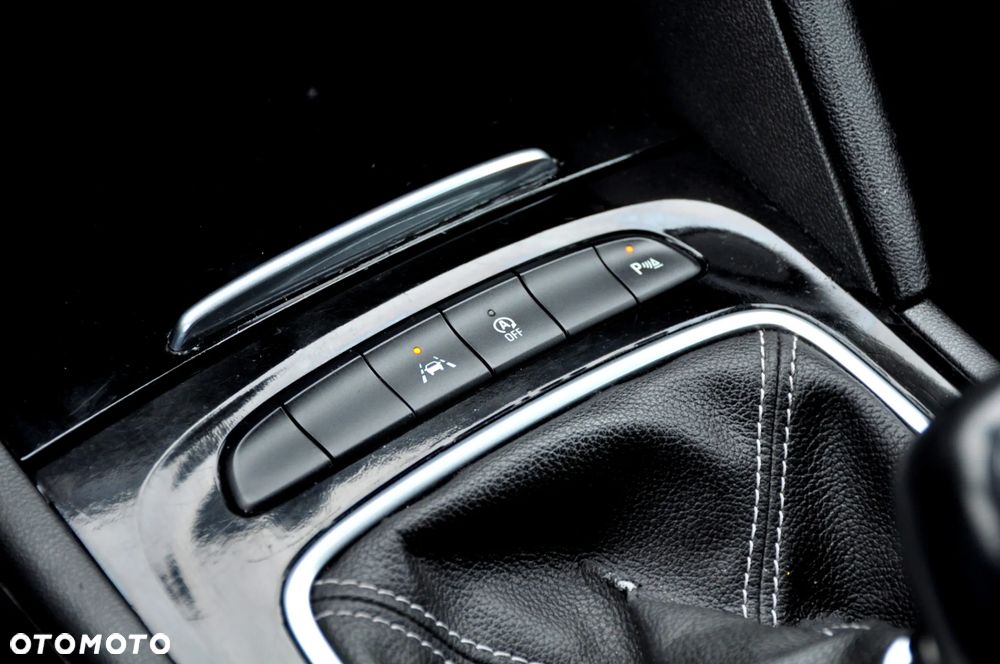 Opel Insignia 2.0 CDTI 4x4 ecoFLEX Start/Stop Business Edition - 39