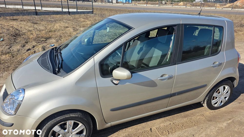 Renault Modus - 19