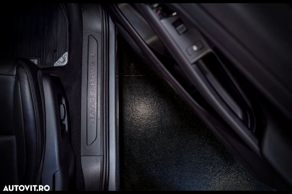 Land Rover Range Rover Evoque 2.0 D150 R-Dynamic - 21