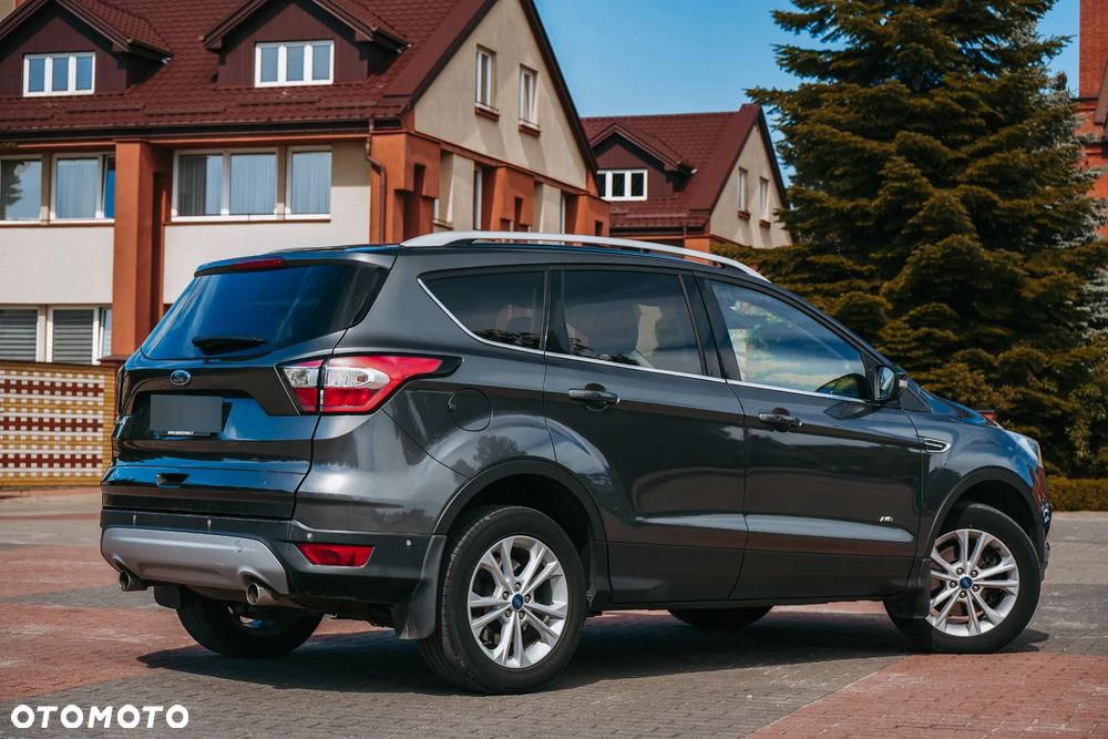 Ford Kuga 2.0 TDCi 4x4 Titanium - 15