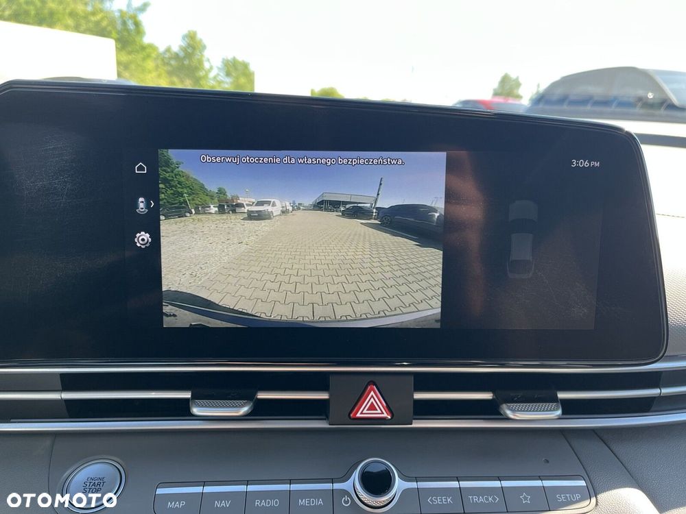 Hyundai Elantra - 34