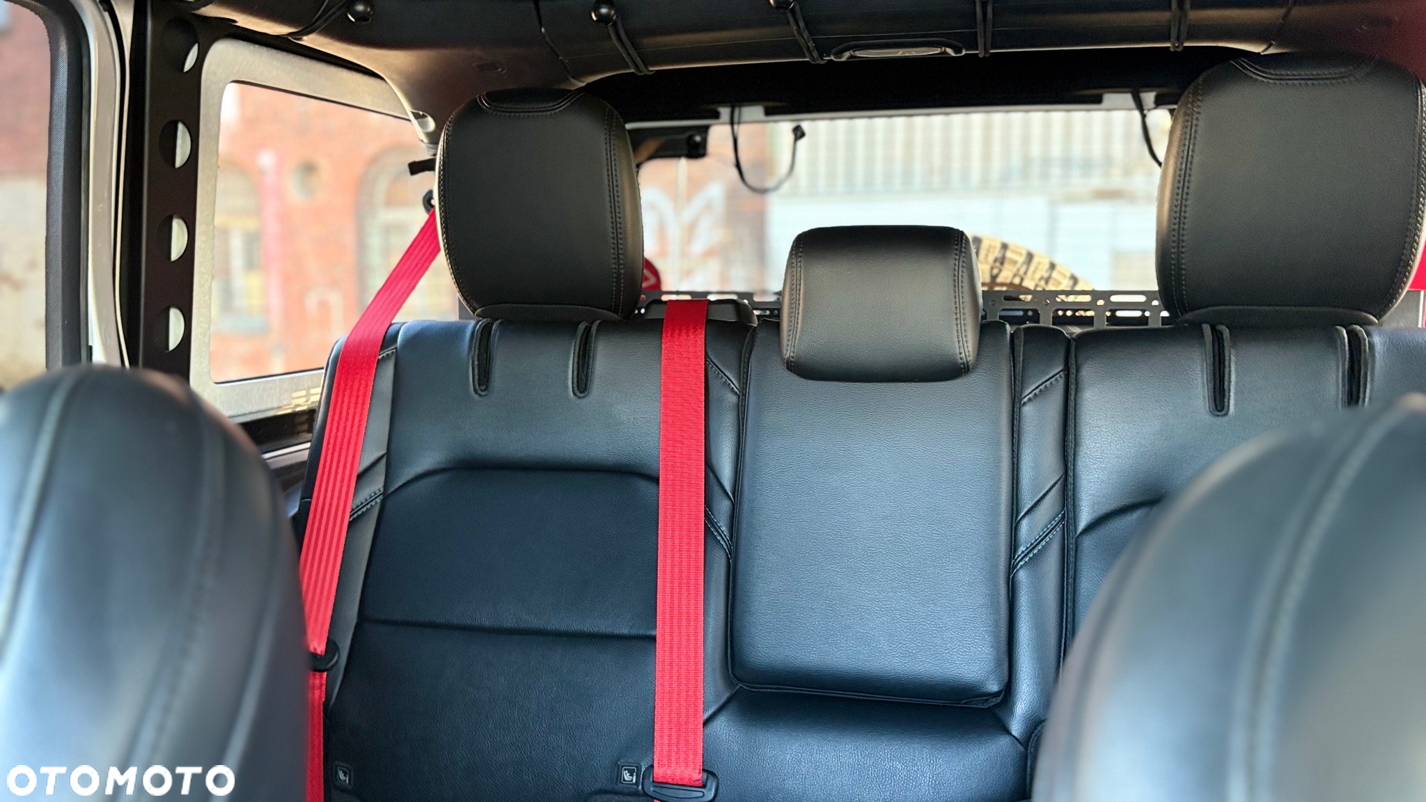 Jeep Wrangler - 21
