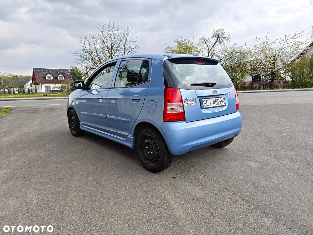 Kia Picanto 1.1 EX - 7