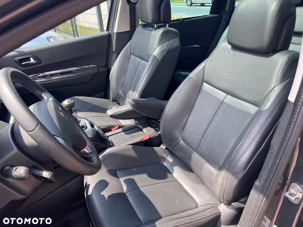 Peugeot 5008 HDI FAP 115 Business-Line - 15