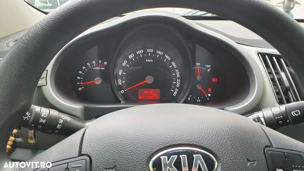 Kia Sportage 1.6 GSL MT 4x2 STYLE - 7
