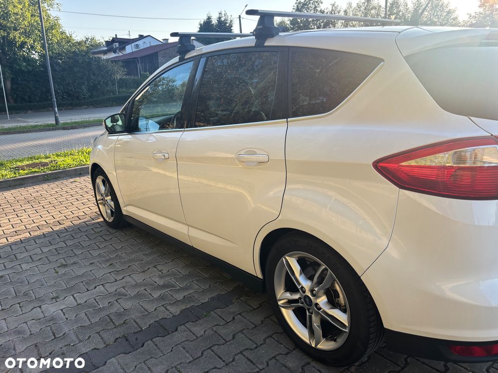 Ford C-MAX 2.0 TDCi Titanium - 4
